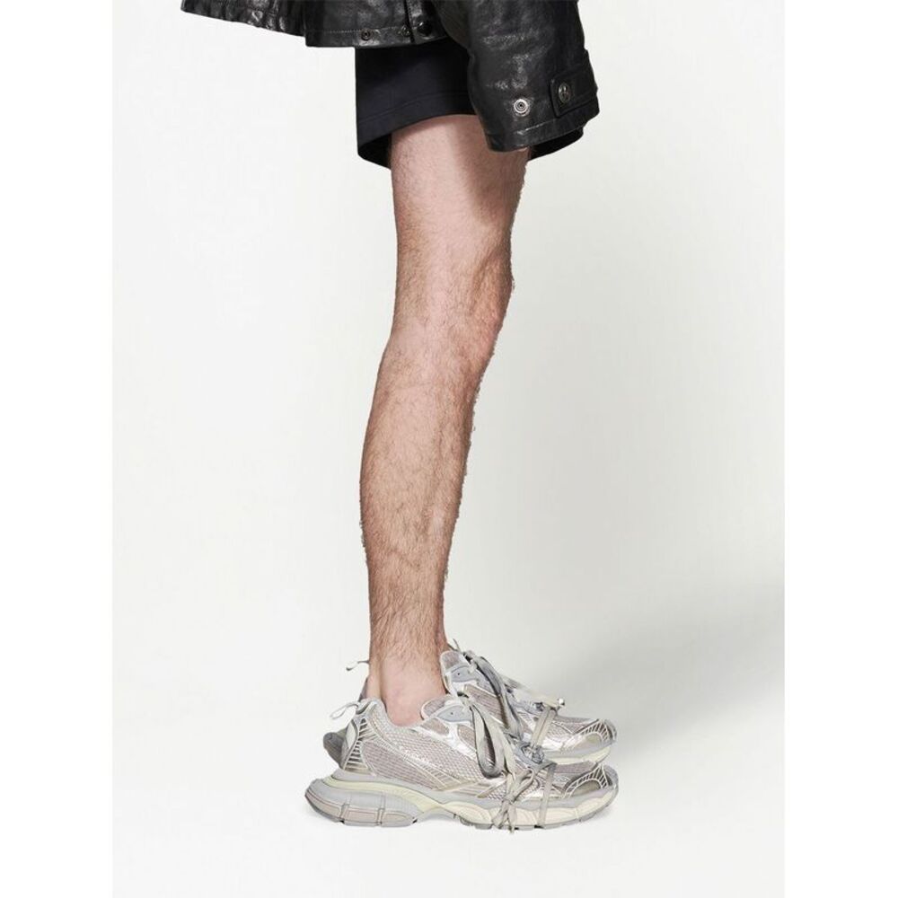 Balenciaga Men Worn-Out Effect Mesh 3Xl Sneakers - Picture 3 of 5